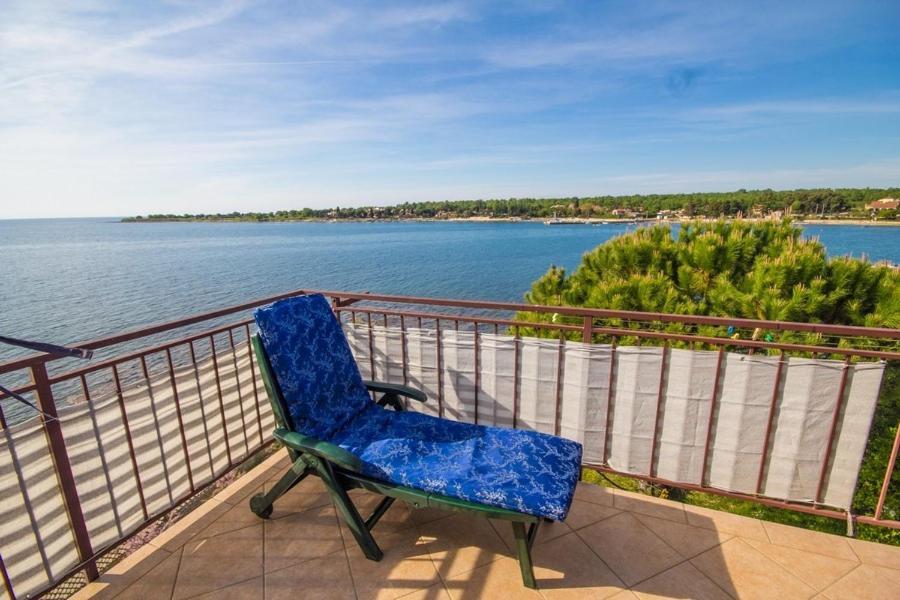 Apartment Bencic Karigador Kültér fotó