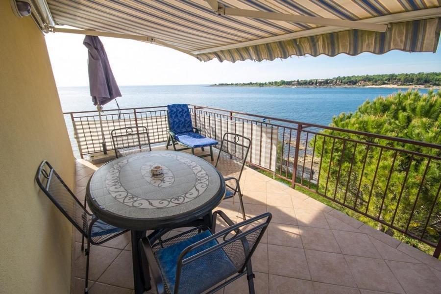 Apartment Bencic Karigador Kültér fotó